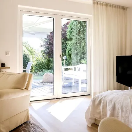 Апартаменты Jung Und Lind Бреттен